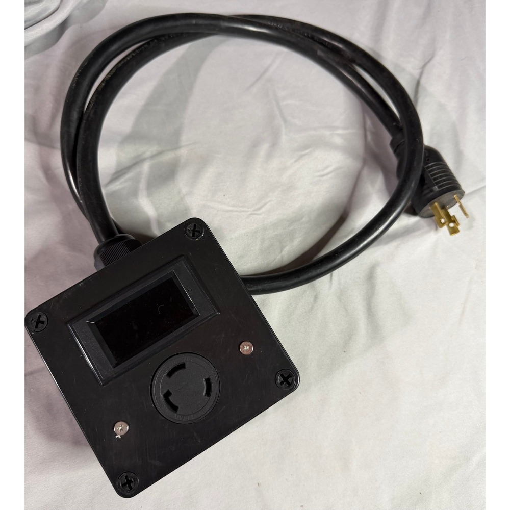 RSD NEMA L6-30P to L6-30R Power Adapter Box with Digital Display 30A 250V PG21
